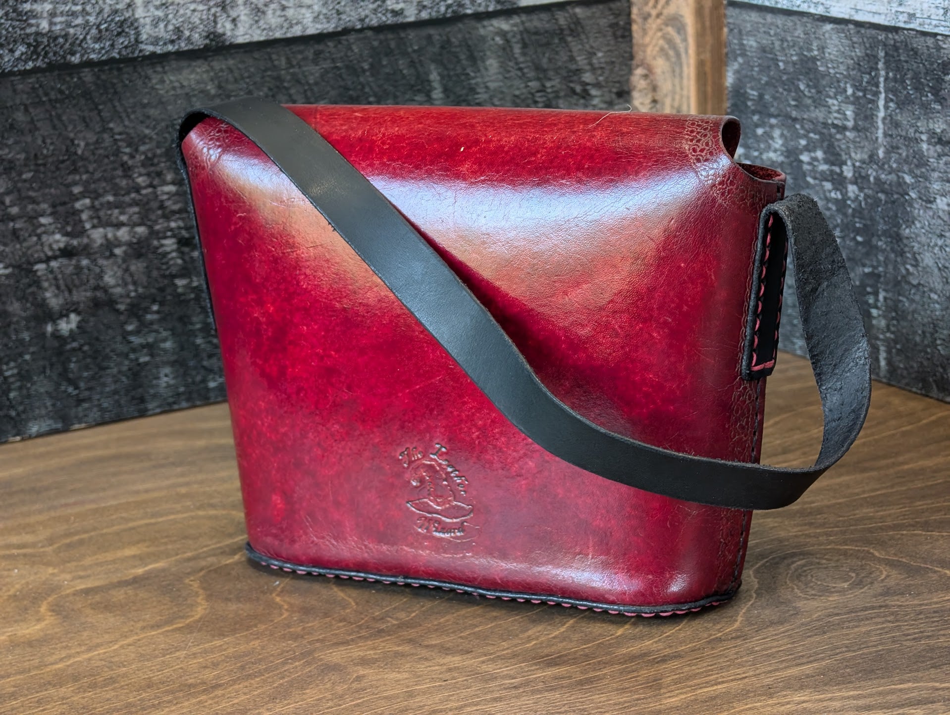 Celtic Bucket Purse - The Leather Wizard